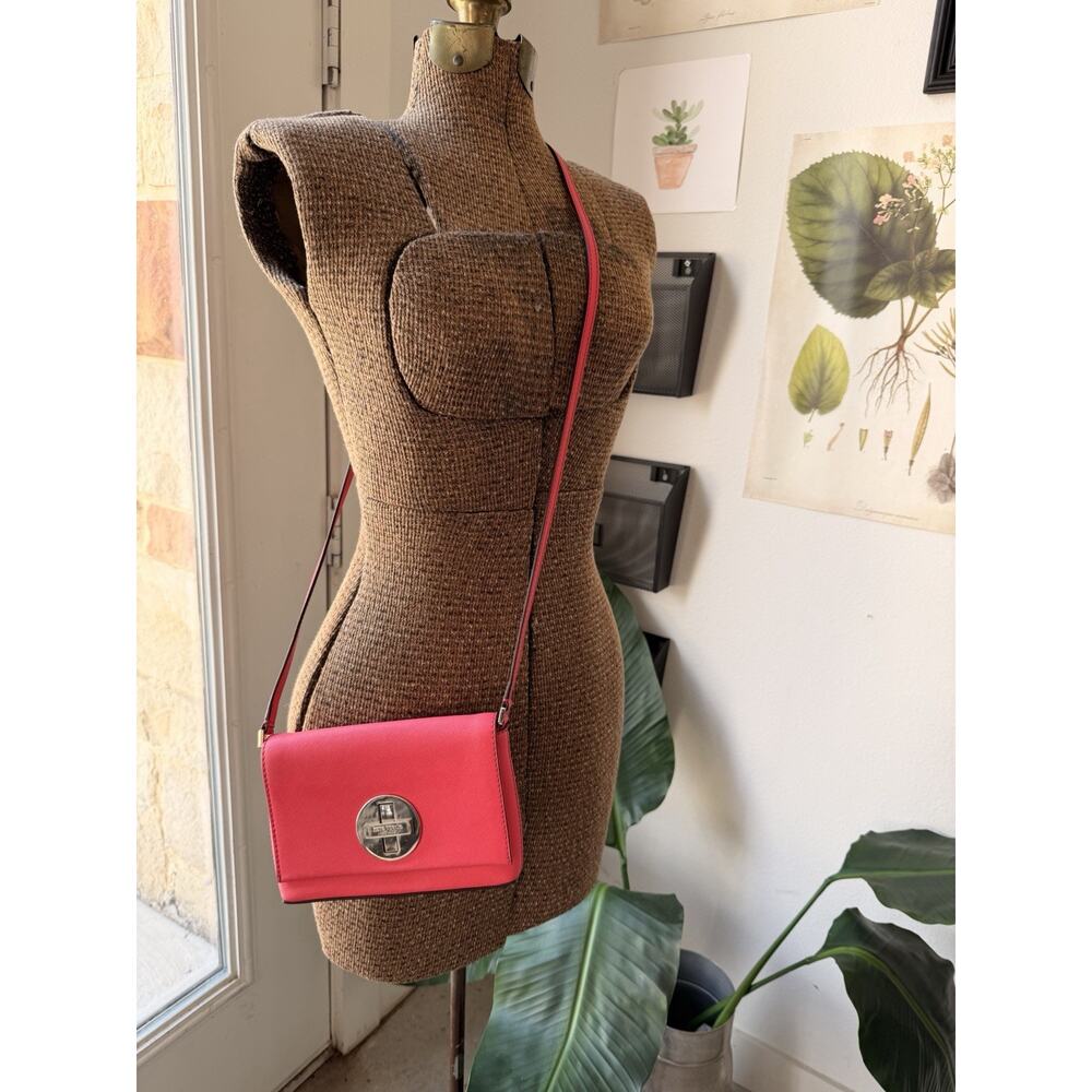 Kate Spade Bright Pink Leather Crossbody Bag Gold Hardware Small Purse